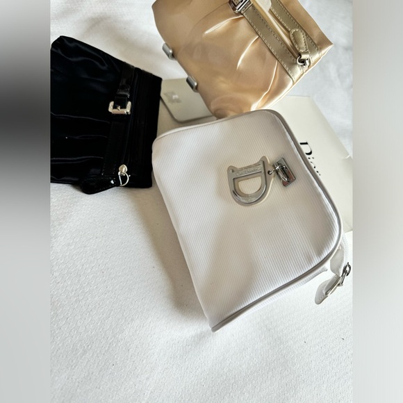 🙏Dior 3 Small Pouches (brandnew) - Picture 7 of 17